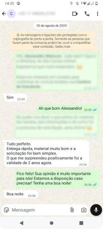 Aluno falando que a solicitação da carteirinha foi perfeita: rápida, simples e material ótimo.